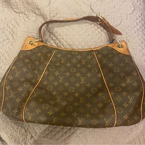 Used Louis Vuitton Monogram Galliera GM